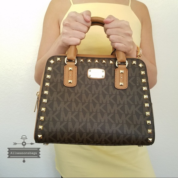 NWT Michael Kors Sandrine studded satchel Small - Picture 3 of 8